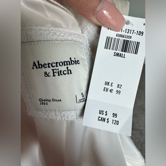 Abercrombie & Fitch White Cropped Blazer - Picture 3 of 5